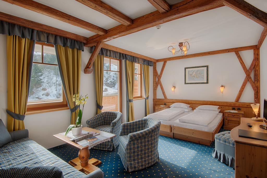 Hotel Garni Elisir Arabba Chambre photo